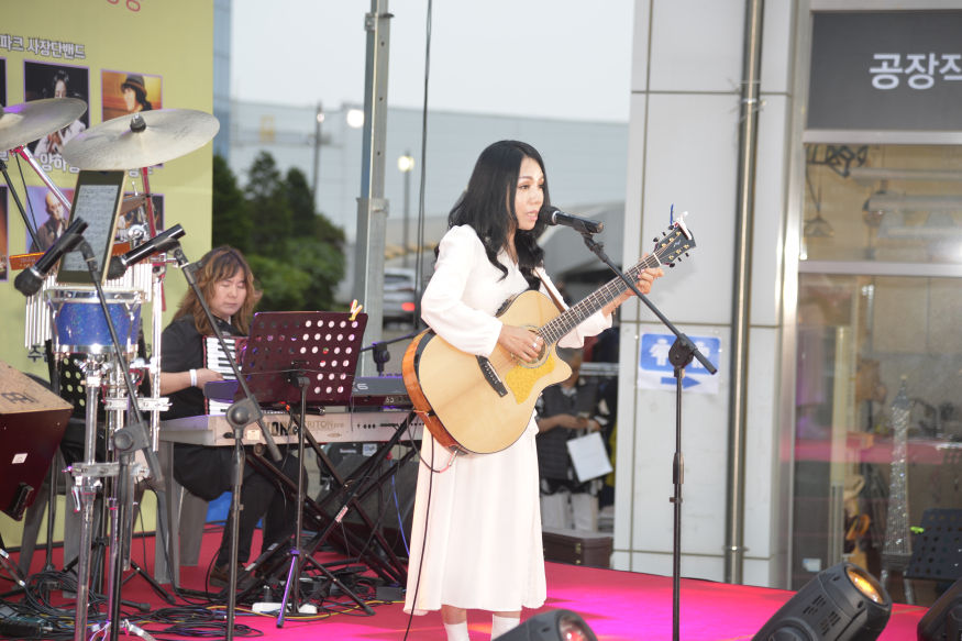 양하영굿.JPG
