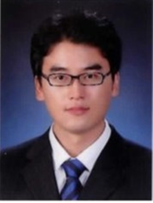 심폐소생술 실시한 직원 (인천2호선 완정역 원길연 대리).jpg