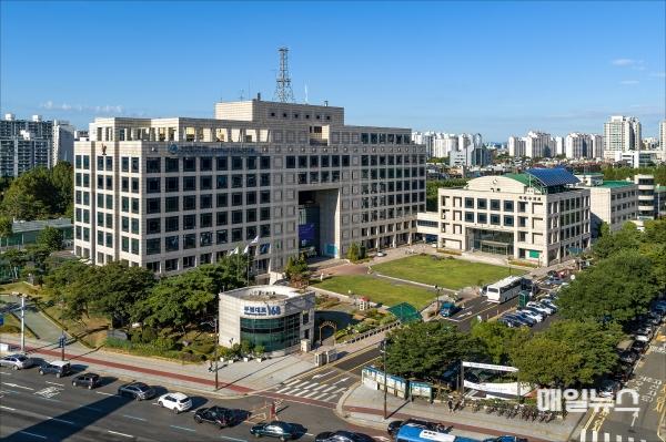 부평구청 전경 모습 (사진 : 부평구) 부평구청 전경사진.jpg