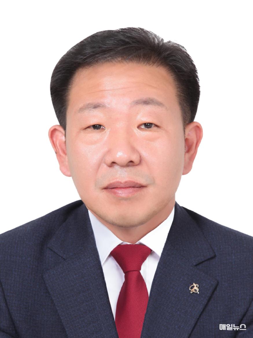 2. 사진(강화군의회 의장 박승한).jpg