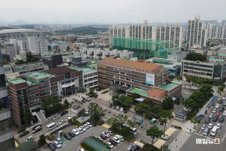 인천 서구, 2024년 서구의회 의장단과의 간담회 개최 ⓒ 인천 서구청 2인천 서구, 2024년 서구의회 의장단과의 간담회 개최(1)1.jpg