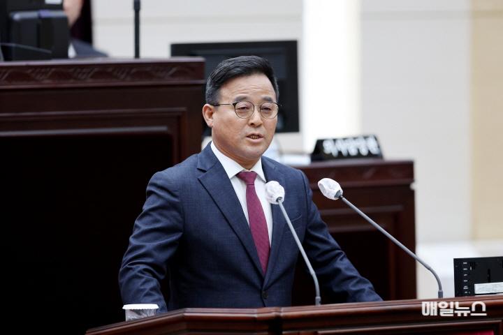 인천시의회 김재동 의원, 인천대 제물포캠퍼스 부지 활용 대책 마련 촉구 ⓒ 인천시의회 241021_제298회_인천광역시의회_임시회_제2차_본회의 20.jpg