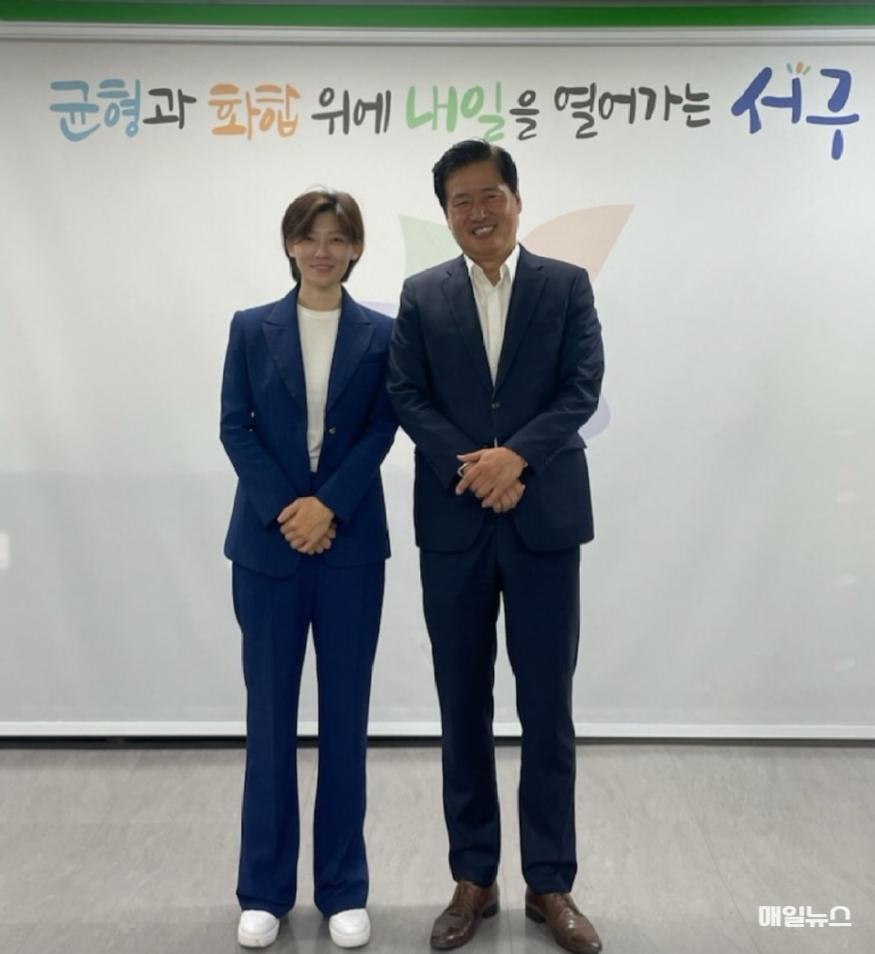 인천시 서구의회 장문정 의원, ‘무단 방치된 개인형 이동장치, 강제 견인 적극 시행 필요’ ⓒ 인천 서구의회 2024-10-22 보도자료(장문정 의원 무단방치 개인형 이동장치 강제견인 필요)_사진0.JPG