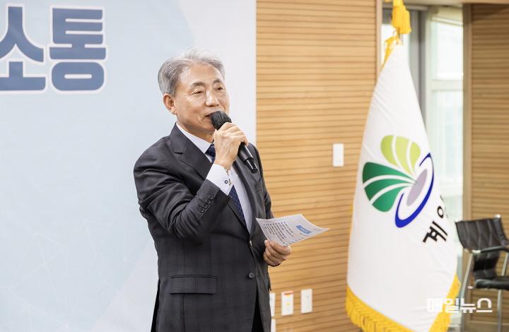 1025 윤환 계양구청장, 2024년 하반기 동 방문 ‘생생계양통! 윤환이 답한다!’ 개최 (2)_지난 상반기 동 방문 모습0.jpg