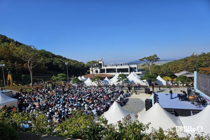 ‘강화 화개정원 축제’성료...1만 5천명 방문 ⓒ 강화군 화개정원축제20.jpeg