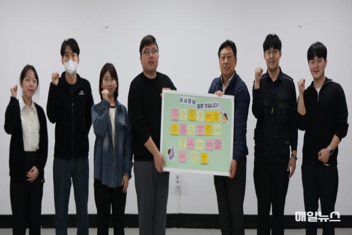 [사진] 소통으로 조직의 미래를 열다! 부평구시설관리공단, _백문백답_ 프로그램 성료0.jpg