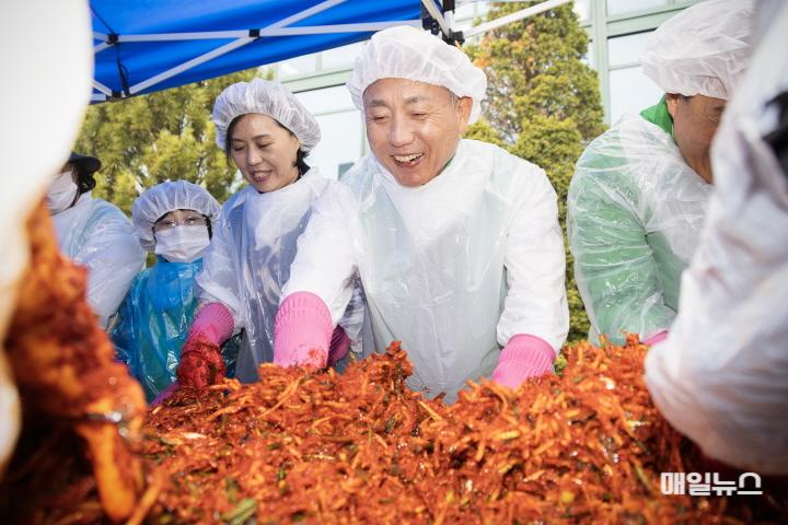 1115 계양구 새마을회 2024년 ‘사랑의 김장 나누기’ 행사 진행(5)0.jpg