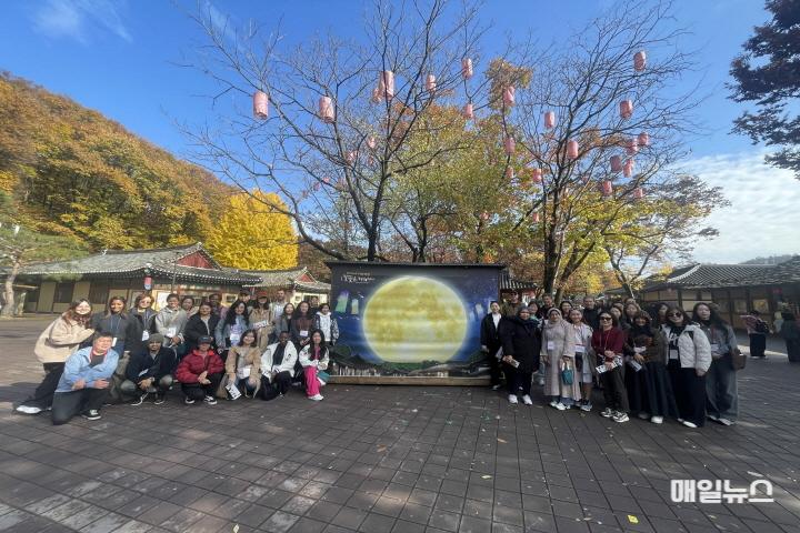 지난 11월 15일 IFEZ 한국어교실 수강생 한국민속촌 견학_20.jpg