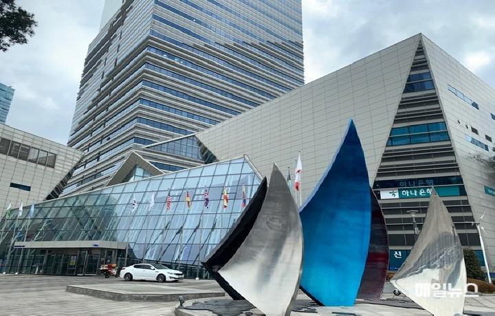 “안전사고 예방에 만전…” 인천경제청, 하반기 중대재해 안전보건관리 이행점검 보고회 개최 ⓒ 인천경제자유구역청 323274_46045_23380.jpg
