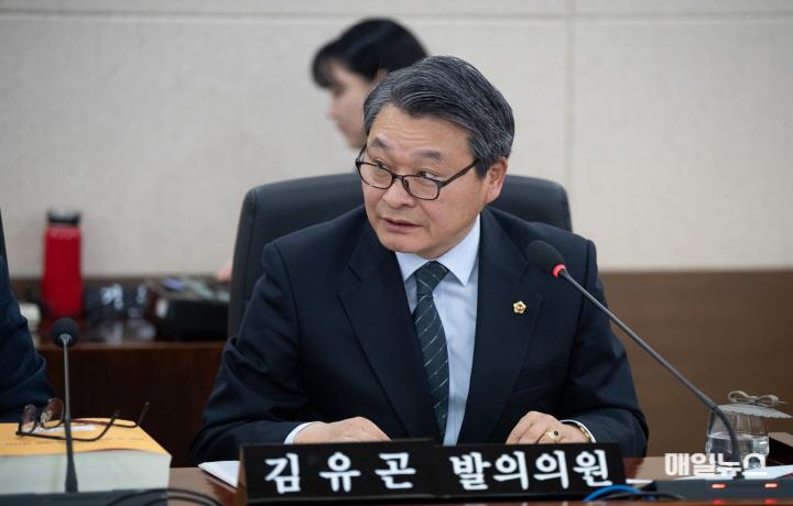 인천시의회 김유곤 의원, 동물놀이터 확대 설치 근거 마련 ⓒ 인천시의회 241127_제299회_인천광역시의회_제2차_정례회_제3차_산업경제위원회1023573550.jpg