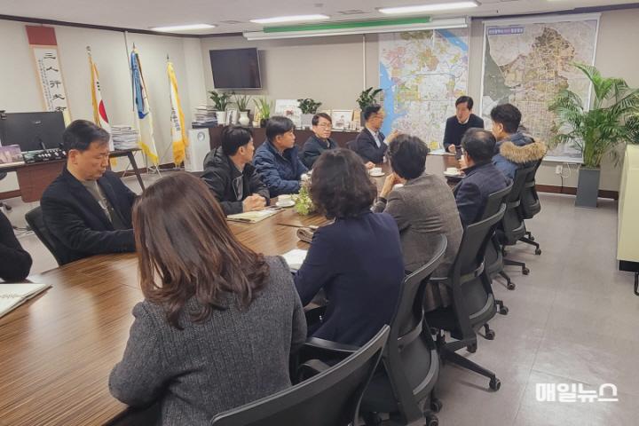 ［보도자료］ 탄핵가결 긴급 간부회의 소집(2)0.jpg