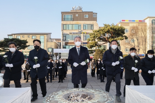 계양구, 계묘년 새해 '황어장터 3.1만세운동 기념탑 참배'실시
