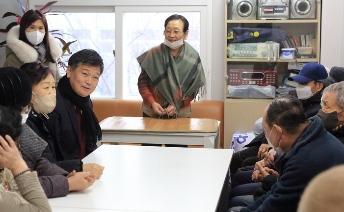 박종효 남동구청장, 새해맞이 경로당 45곳 순회 방문