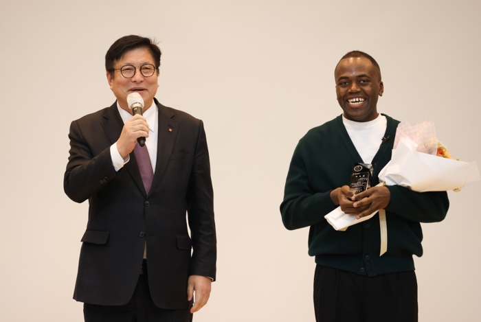 도성훈 인천광역시교육감,방송인 조나단 인천시교육청 홍보대사로 위촉