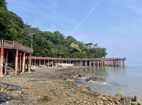 옹진군 영흥도‘십리포 해안데크 보수완료, 재개방’