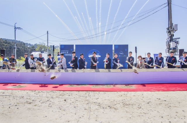 인천광역시 중구의회, 덕교항 어촌뉴딜 300사업 착공을 축하하는 자리 가져