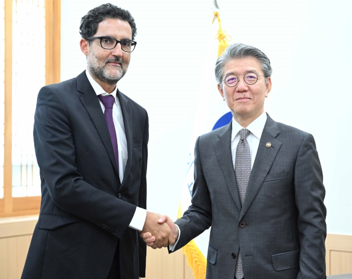 제1차관,브라질 아태차관보 접견