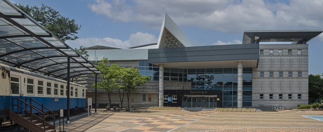 인천시립박물관 야외 및 전경