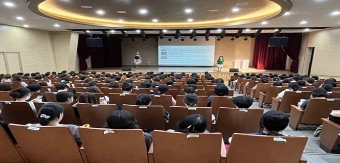 연수구와 연수구육아종합지원센터가 관내 보육교직원을 대상
