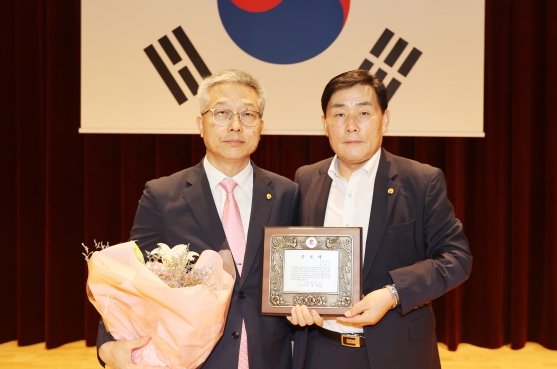제33대 정상구 옹진군부군수 이임식 개최..“옹진군의 새로운 도약! 앞으로도 응원!”