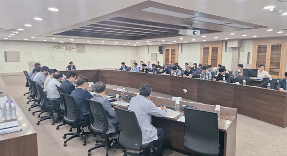 킥오프 회의가 개최